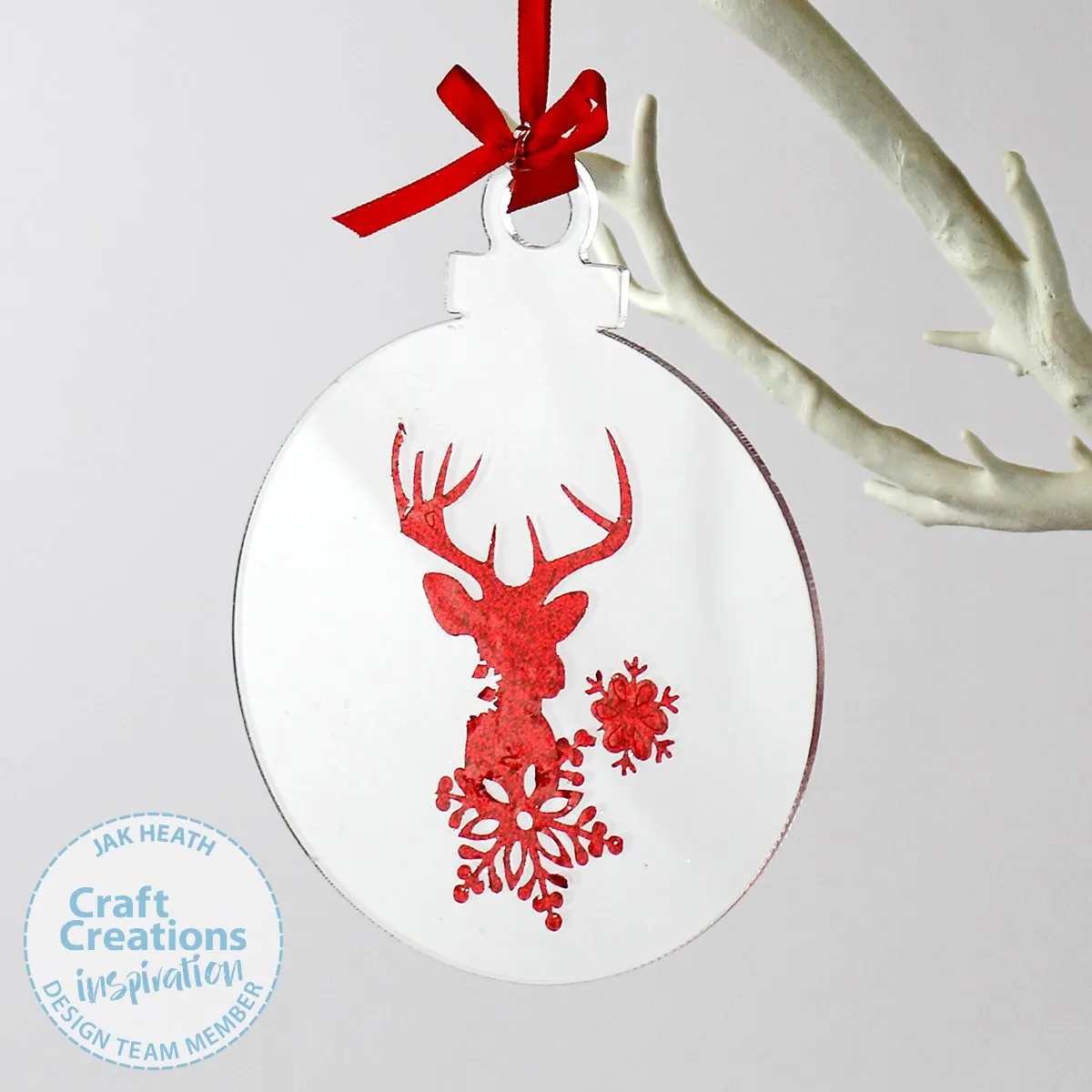 Acrylic Christmas Hanging Baubles - 2mm Clear Pack of 20