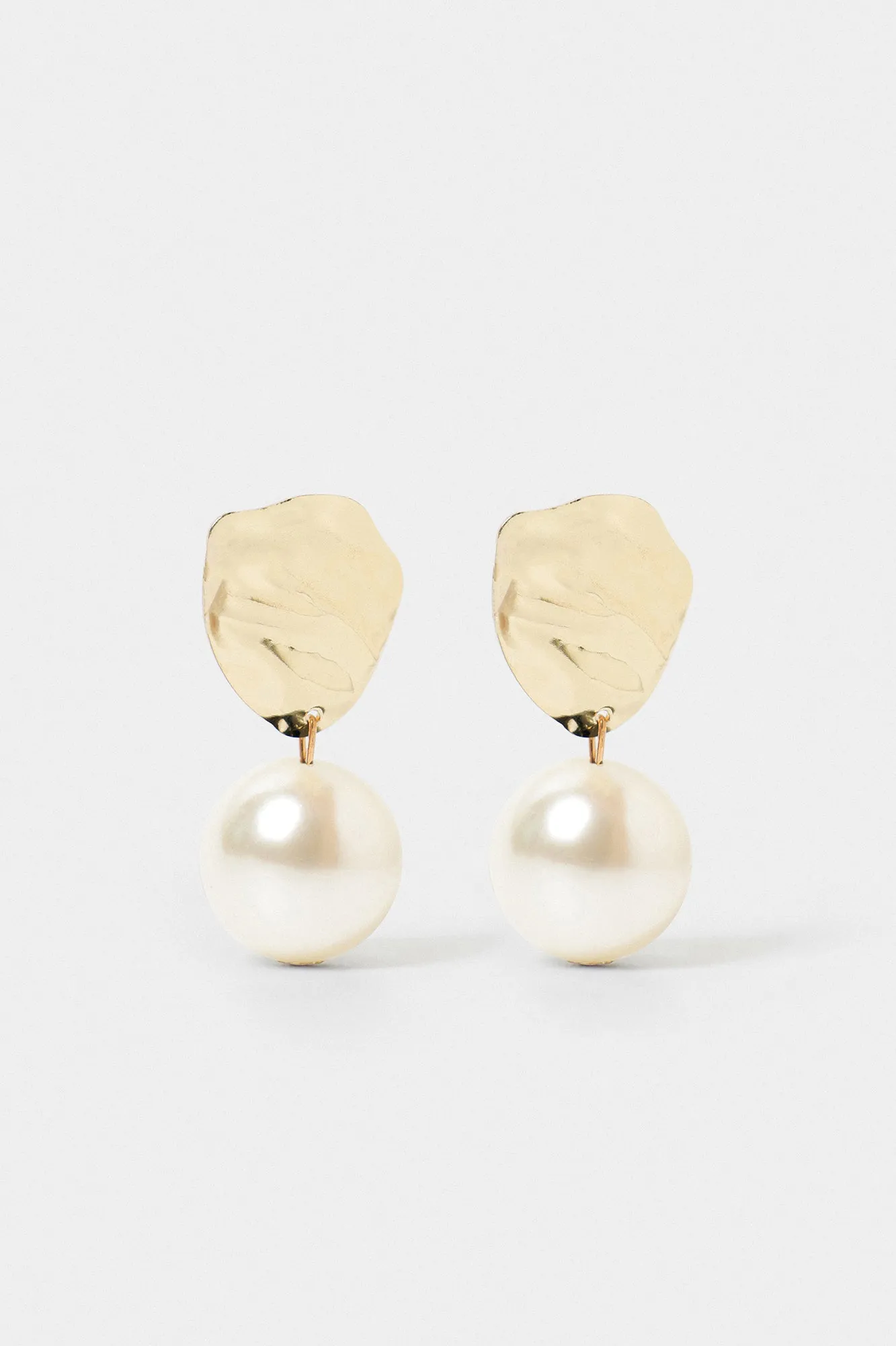 EARRINGS (E0401/110/131)