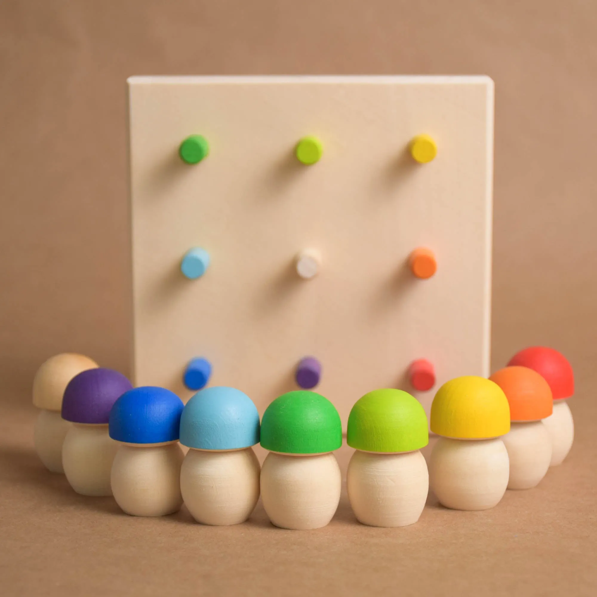 Wooden Mushrooms to Color Sorting on Geoboard