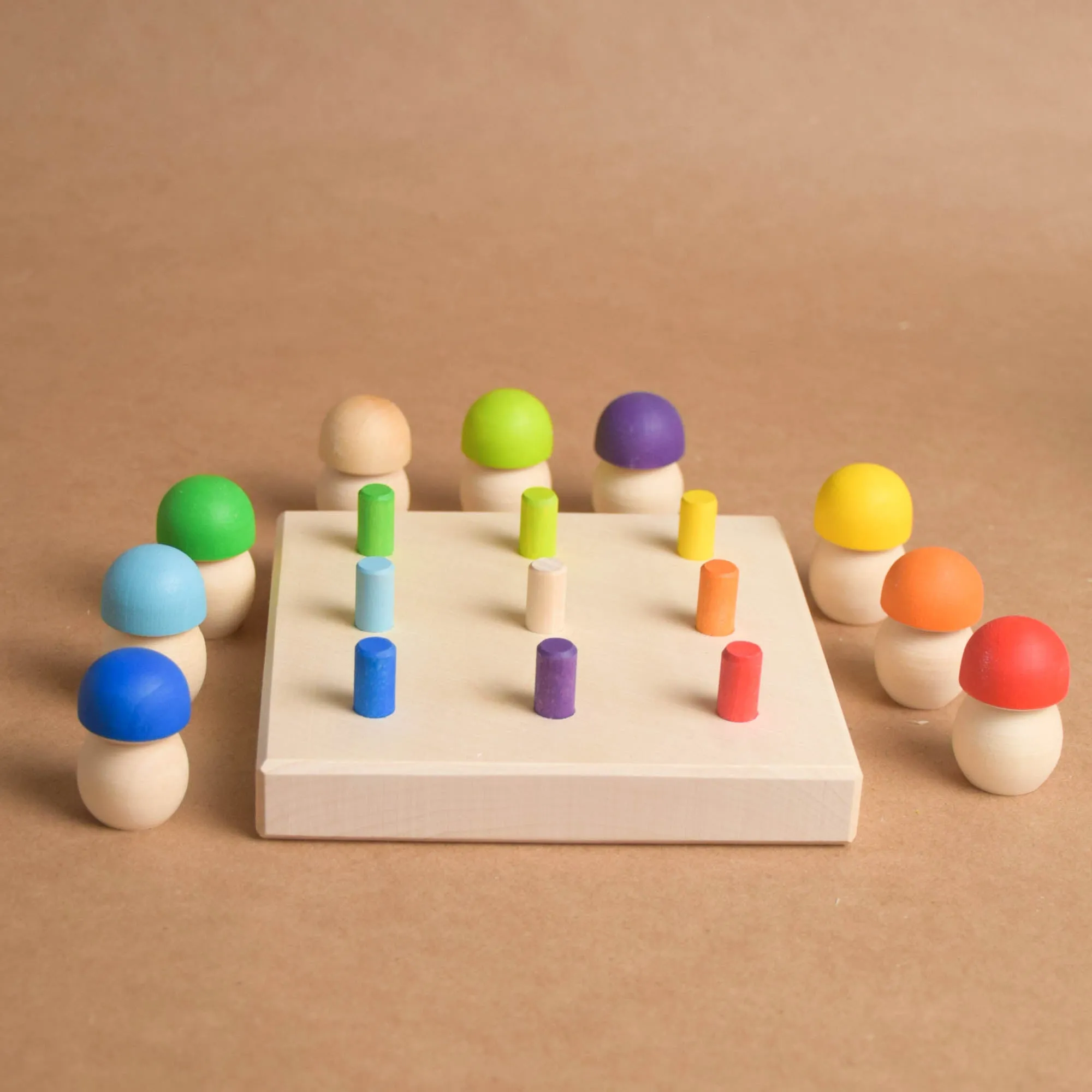 Wooden Mushrooms to Color Sorting on Geoboard